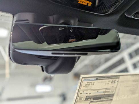 New 2026 Mercedes-Benz GLC 300 4MATIC image 30