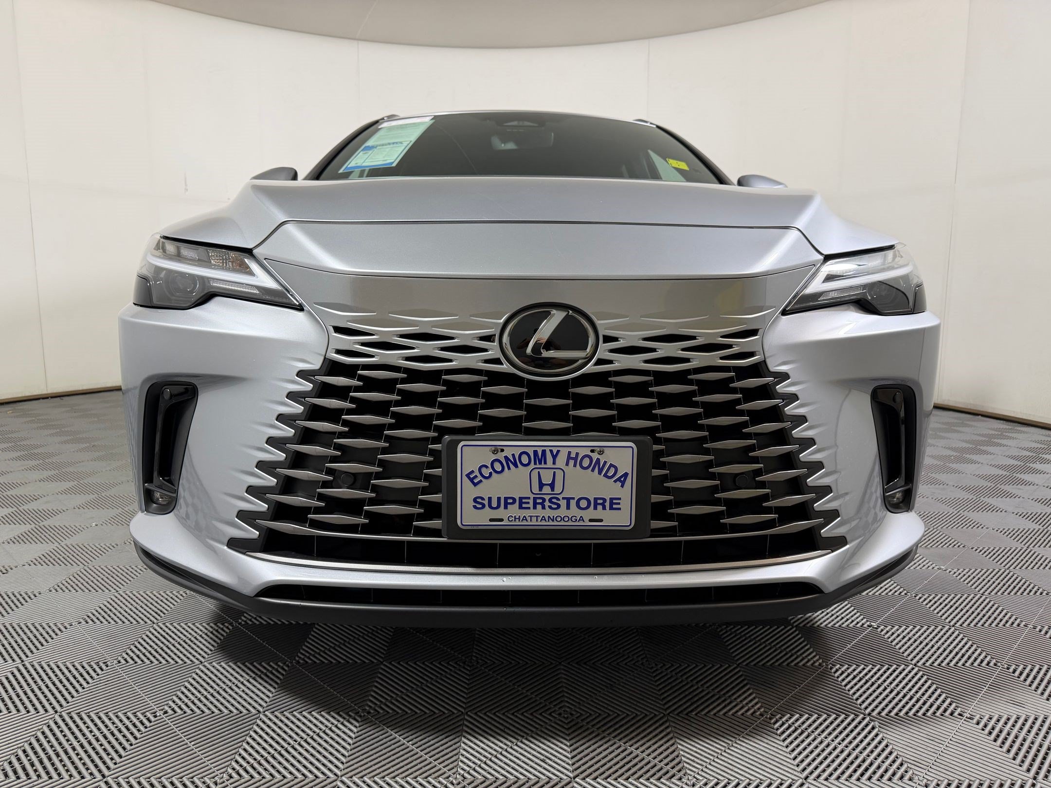Used 2023 Lexus RX 350 Premium w/ Accessory Package AWD/4WD image 5