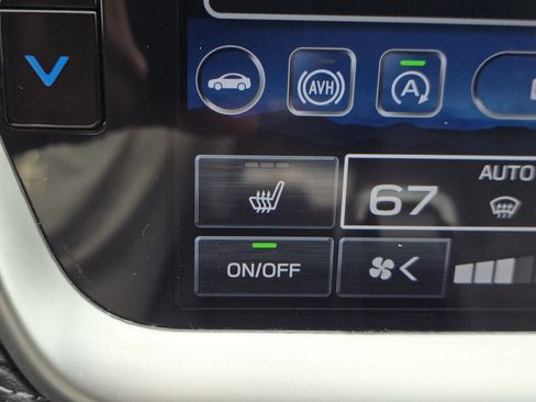 Used 2022 Subaru Outback Limited image 13