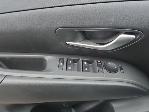 New 2025 Hyundai Tucson SE image 10