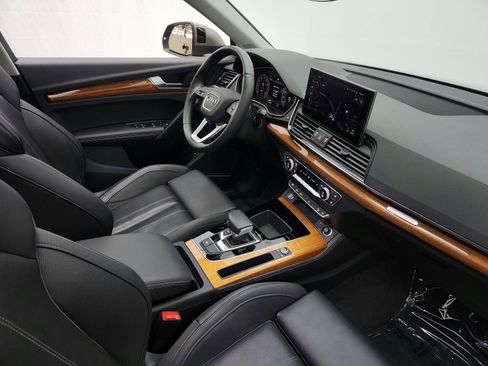 Used 2023 Audi Q5 2.0T Premium Plus w/ Premium Plus Package AWD/4WD image 18