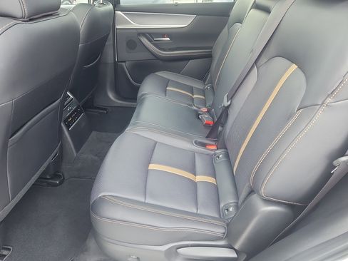 Certified 2025 MAZDA CX-90 3.3 Turbo S w/ Premium Package image 36