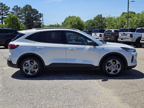 Used 2025 Ford Escape ST-Line FWD image 8