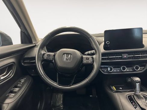 Used 2025 Honda HR-V EX-L image 12