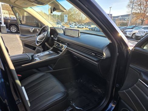 Used 2021 Genesis GV80 3.5T image 25