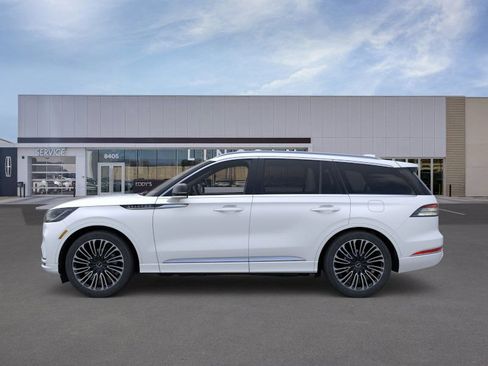 New 2026 Lincoln Aviator Black Label image 3