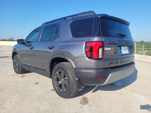Certified 2026 Honda Passport RTL image 5