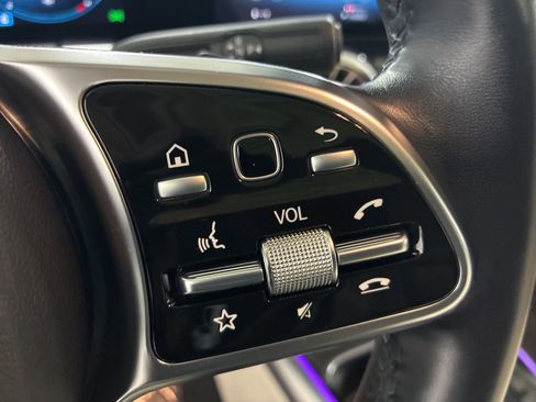 Used 2023 Mercedes-Benz GLA 250 4MATIC image 11