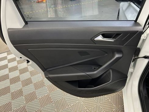 Used 2019 Volkswagen Jetta R-Line FWD image 20