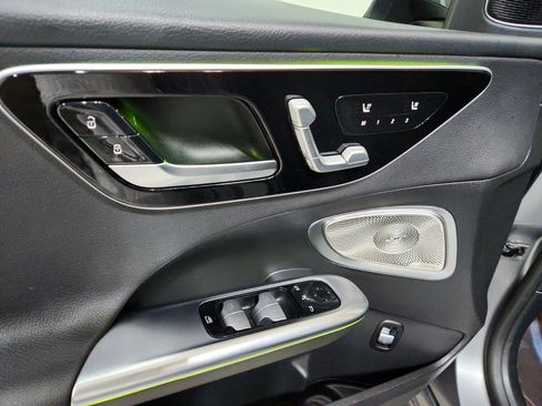 Certified 2025 Mercedes-Benz C 300 Sedan image 18
