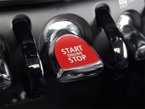 Used 2024 MINI Cooper S image 24