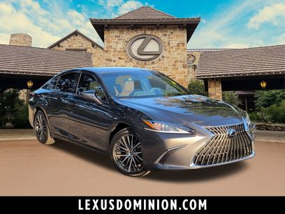 Certified 2025 Lexus ES 350 w/ Premium Package