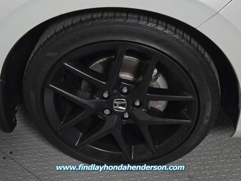 Certified 2024 Honda Civic Sport image 12