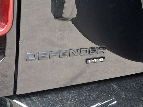 Used 2022 Land Rover Defender 110 X-Dynamic HSE AWD/4WD image 30