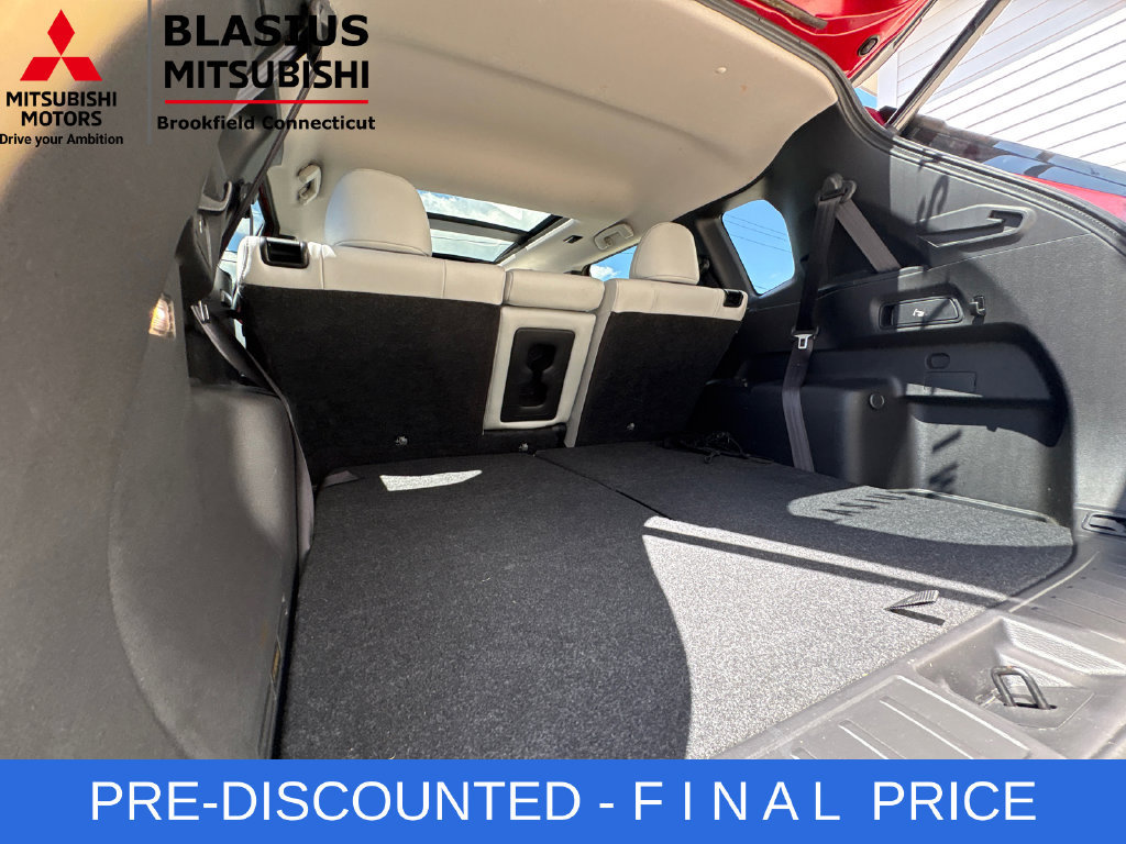 Used 2025 Mitsubishi Outlander SE AWD/4WD image 53