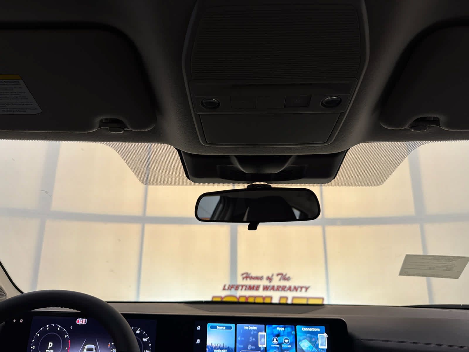 New 2027 Nissan Sentra SR w/ Floor Mat Package FWD image 20