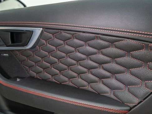 Used 2020 Jaguar F-TYPE SVR image 64