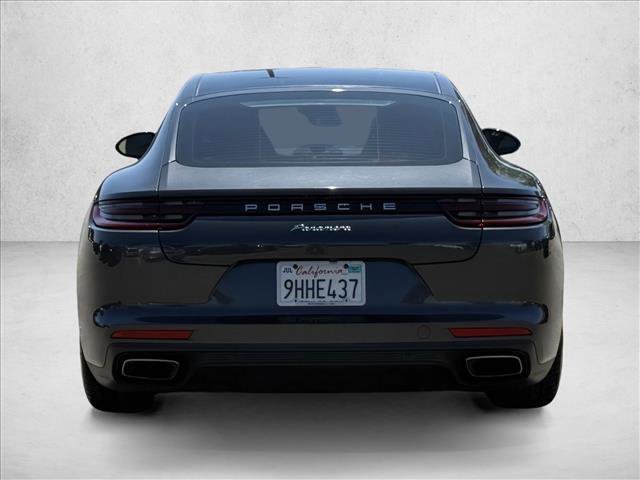 Used 2019 Porsche Panamera image 10