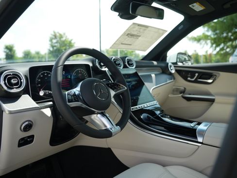 New 2026 Mercedes-Benz GLC 350e 4MATIC image 37