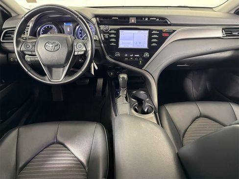 Used 2019 Toyota Camry SE image 22
