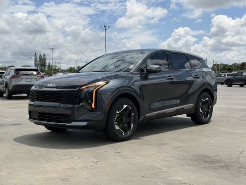 Certified 2026 Kia Sportage S AWD/4WD image 8
