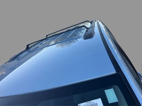 Used 2013 Chrysler Town & Country Touring FWD image 14