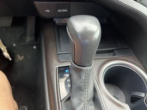 Used 2024 Toyota Camry SE image 26