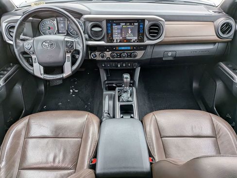 Used 2019 Toyota Tacoma Limited image 26