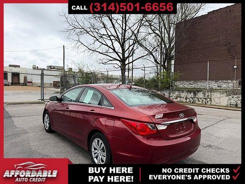 Used 2011 Hyundai Sonata GLS image 3