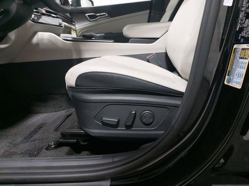 New 2026 Kia Sportage EX image 29