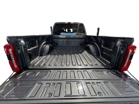 Used 2024 Ford F250 Lariat image 18