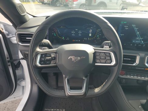 Used 2026 Ford Mustang GT Premium RWD image 22