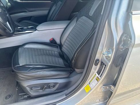 Used 2024 Toyota Camry LE FWD image 7