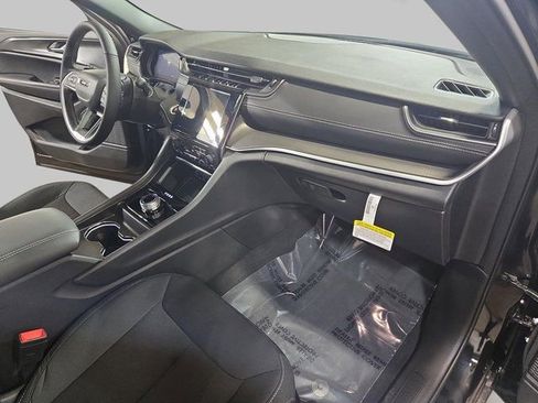 New 2026 Jeep Grand Cherokee Laredo X image 10