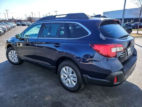 Used 2018 Subaru Outback 2.5i Premium image 6