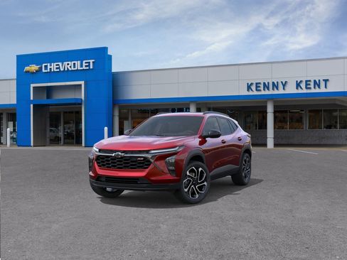 New 2026 Chevrolet Trax RS w/ Sunroof Package image 8