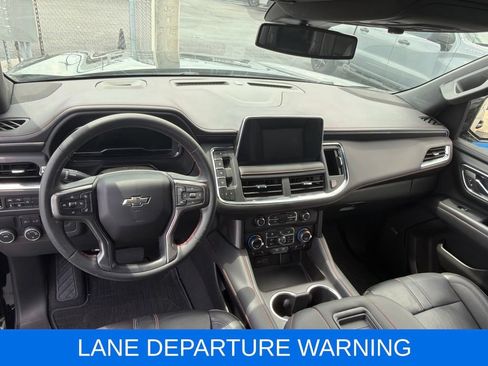 Used 2024 Chevrolet Suburban RST w/ Luxury Package RWD image 11