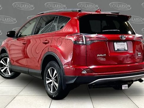Used 2017 Toyota RAV4 XLE w/ Plus Special Value Package AWD/4WD image 5