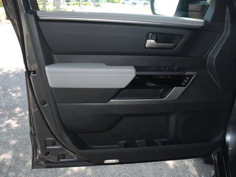 New 2026 Toyota Tundra Limited AWD/4WD image 5