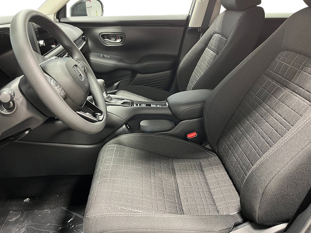New 2027 Honda HR-V LX image 13