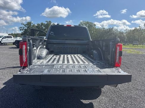 Used 2023 Ford F250 XL w/ STX Appearance Package AWD/4WD image 14