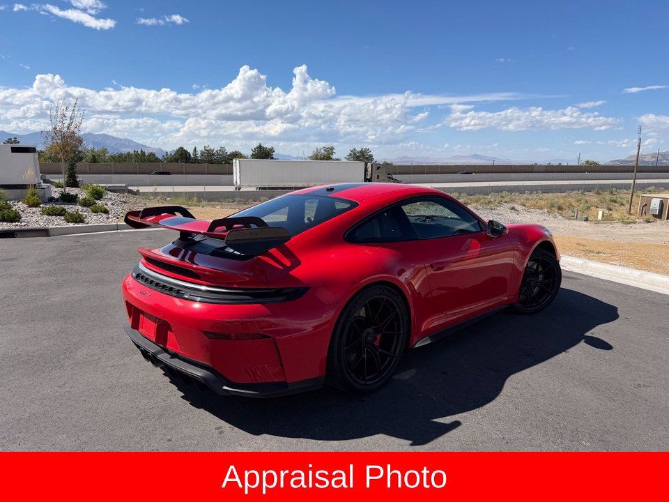 Certified 2026 Porsche 911 GT3 RWD image 4