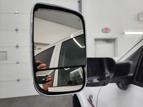 Used 2021 RAM 3500 Laramie image 39