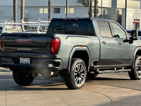 Certified 2020 GMC Sierra 2500 AT4 w/ AT4 Premium Package image 4