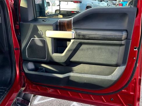 Used 2016 Ford F150 Lariat w/ Equipment Group 501A Mid image 23