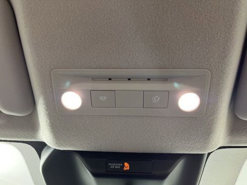 Used 2026 Nissan Kicks S image 32