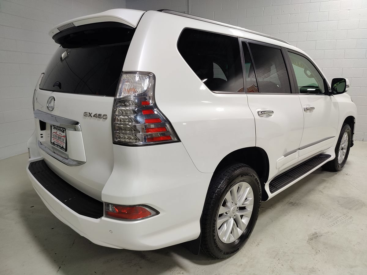 Used 2016 Lexus GX 460 w/ Premium Package AWD/4WD image 6