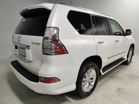 Used 2016 Lexus GX 460 w/ Premium Package AWD/4WD image 6