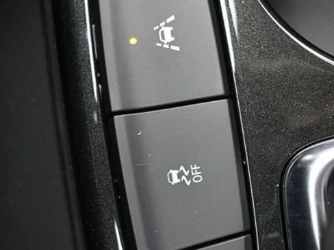 New 2026 Chevrolet TrailBlazer LT w/ Convenience Package FWD image 34