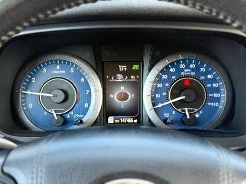 Used 2020 Toyota Sienna XLE w/ XLE Navigation Package FWD image 19